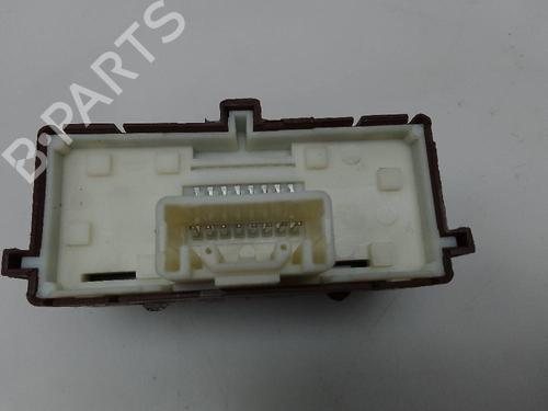 Used Switch TOYOTA AURIS Estate (_E18_) 1.8 Hybrid (ZWE186_, ZWE186R, ZWE186H) (136 hp) 21085049
