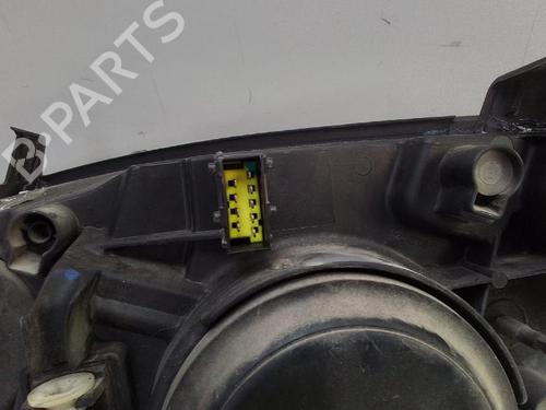 Right headlight PEUGEOT 307 (3A/C) 1.6 16V | BP28070265C29 