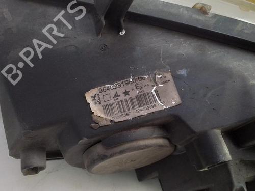 Right headlight PEUGEOT 307 (3A/C) 1.6 16V | BP28070265C29 