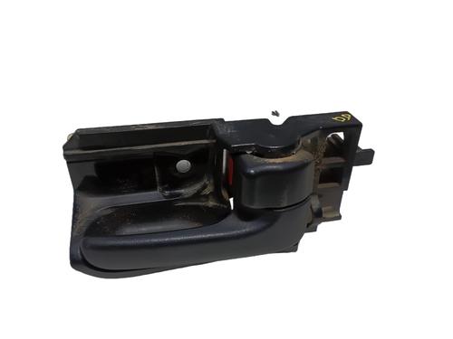 Used Front right interior door handle Front right interior door handle TOYOTA HILUX VII Pickup (_N1_, _N2_, _N3_) 2.5 D-4D 4WD (KUN25) (144 hp) 33651178 33651178
