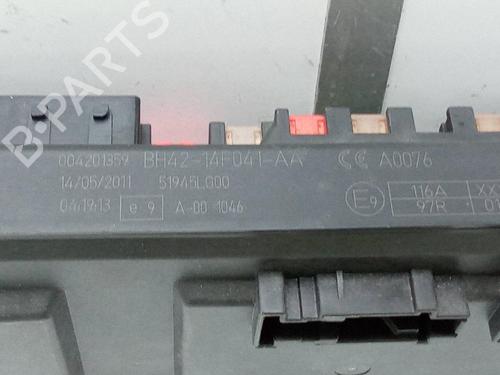 Fuse box LAND ROVER RANGE ROVER III (L322) 5.0 4x4 | BP18899005E1 