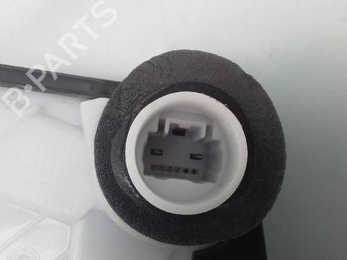 Front right lock TOYOTA YARIS (_P13_) 1.5 Hybrid (NHP130_, NHP130) | BP23643333C97 