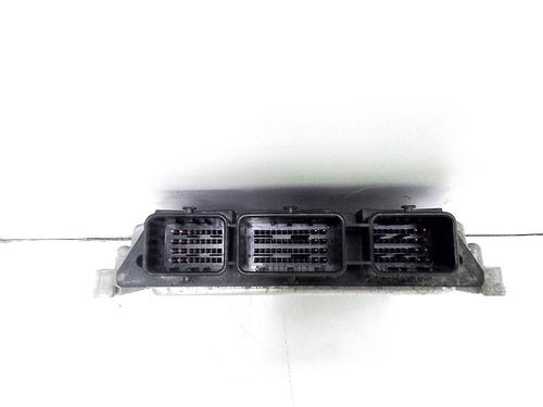 Used Engine control unit (ECU) VW BORA (9M2) 2.0 Total Flex (120 hp) 26159438
