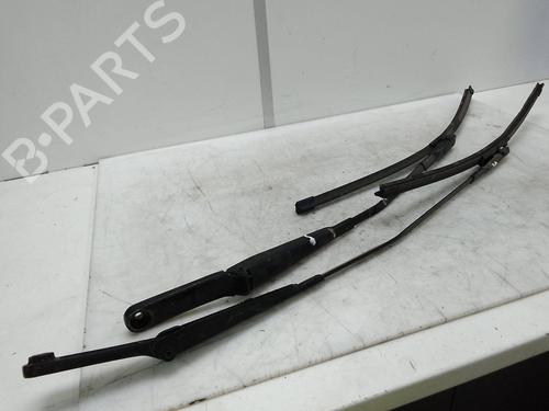 Used Front windshield wiper arm Front windshield wiper arm 18598311 18598311