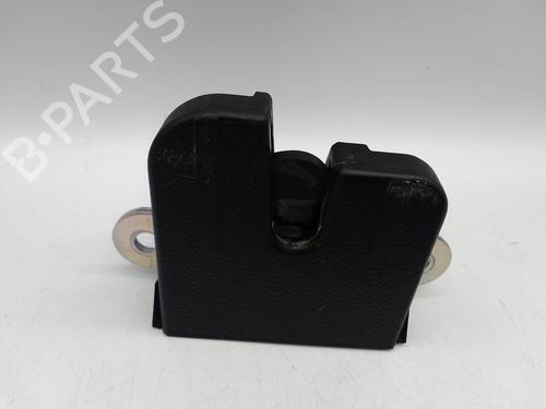 Used Tailgate lock VW PASSAT B7 Variant (365) 2.0 TDI (140 hp) 28145892