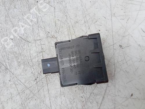 Headlight switch PEUGEOT 208 I (CA_, CC_) 1.2 THP 110 | BP19505931I24