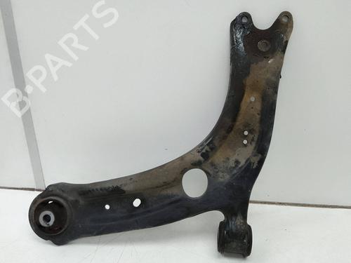 Used Left front suspension arm VW PASSAT B8 (3G2, CB2) 2.0 TDI (150 hp) 28149426