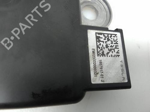 Elektronisk modul TESLA MODEL 3 (5YJ3)  | BP24463646M83 