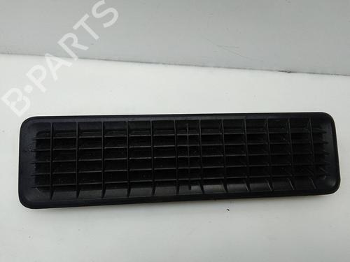 Air vent PORSCHE TAYCAN (Y1A) Electric (Y1AAA1, Y1AAI1) 9J1819151