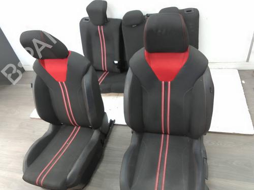 Used Seats set Seats set OPEL CORSA F (P2JO) 1.2 (68) (101 hp) 18584092 18584092