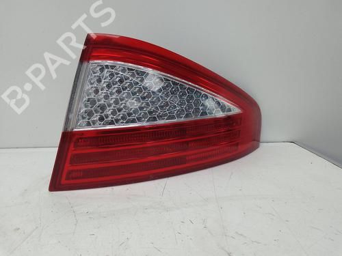 Used Right taillight FORD MONDEO IV (BA7) 2.0 TDCi (140 hp) 26161189