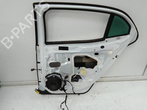 Used Right rear door RENAULT MEGANE IV Hatchback (B9A/M/N_) [2015-2025]  19793226
