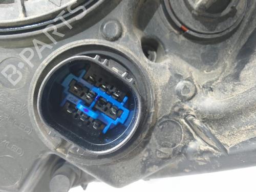 Right headlight KIA SORENTO III (UM)  | BP26729948C29 