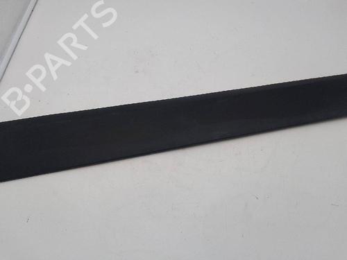 Door moulding trim OPEL CROSSLAND X / CROSSLAND (P17, P2QO) 1.2 (75) | BP25468567C150 