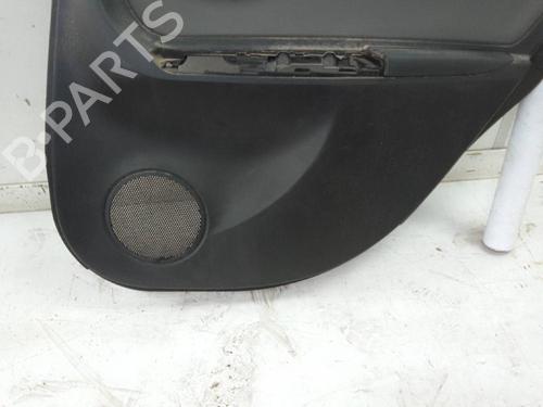 Bageste højre beklædning TOYOTA YARIS (_P13_) 1.0 (KSP130) (72 hp) 23654272