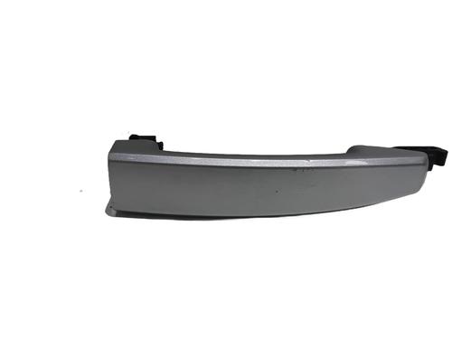 Maniglia esterna anteriore destra Maniglia esterna anteriore destra CHEVROLET CRUZE Hatchback (J305) 2.0 CDI (163 hp) 36949470 36949470