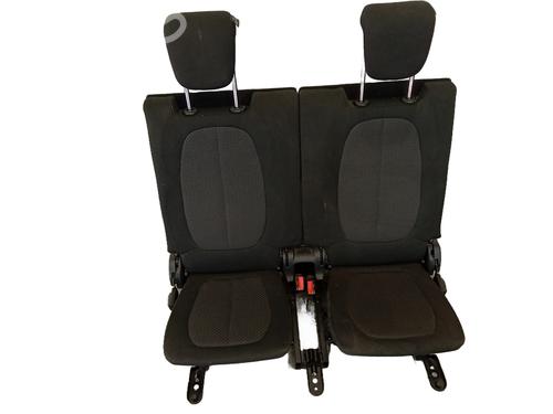 Used Rear seat (3rd row) Rear seat (3rd row) BMW 2 Gran Tourer (F46) 214 d (95 hp) 40036458 40036458