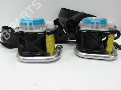 Front right seatbelt TOYOTA YARIS (_P13_) 1.4 D (NLP130_, NLP130) | BP26053619I25 