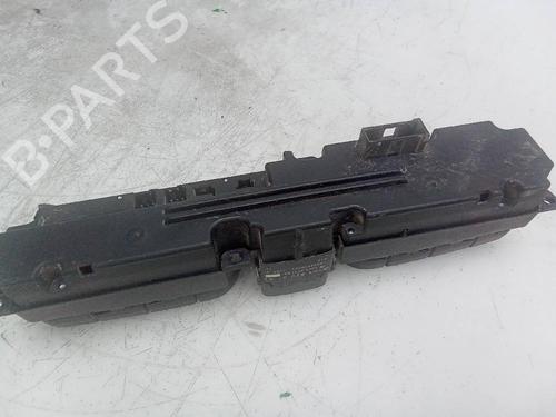 Switch MERCEDES-BENZ C-CLASS Coupe (CL203) C 200 Kompressor (203.745) | BP19788454I30