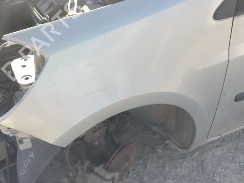 left-front-fenders-renault-clio-iii-br01-cr01-2005-2006-2007-2008-2009-2010-2011-2012-2013-2014-33716607 main image