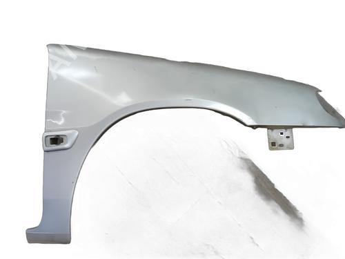 Used Right front fenders Right front fenders 39226369 39226369