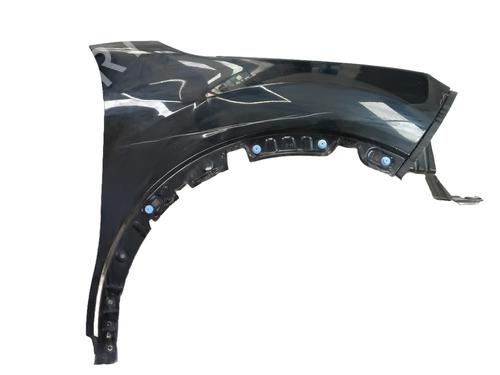 Used Right front fenders Right front fenders 39428886 39428886