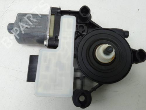Used Right rear window motor VW T-ROC (A11, D11) 1.0 TSI (115 hp) 28149887