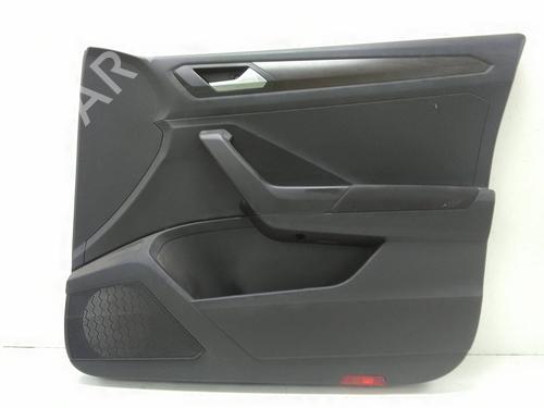 Używane Tapicerka drzwi przednich prawych VW T-ROC (A11, D11) 1.0 TSI (116 hp) 28149890