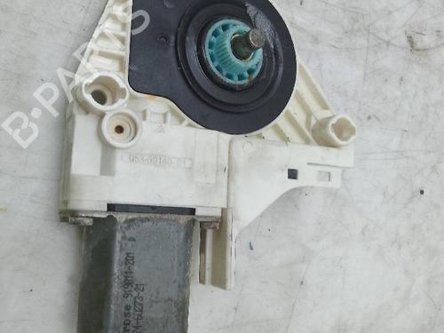 Right rear window motor AUDI Q5 (8RB) 2.0 TFSI quattro | BP19082546E22 