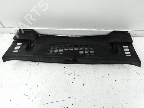 Used Boot lining RENAULT CLIO V (B7_) 1.0 TCe 100 (B7MT) (101 hp) 18737429