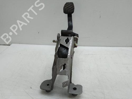 Used Clutch pedal RENAULT SCÉNIC IV (J9_) 1.6 dCi 130 (130 hp) 18577541