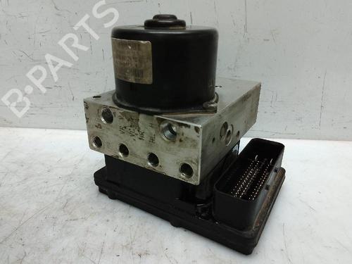 Used ABS pump MERCEDES-BENZ CLK (C209) [2002-2010]  26050448