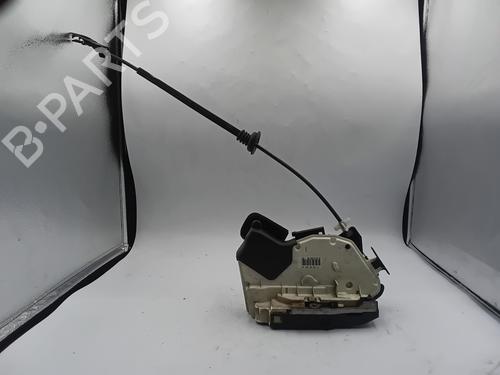 Front right lock VW SHARAN (7N1, 7N2) 2.0 TDI 5k1837016