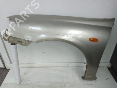 Used Left front fenders NISSAN ALMERA II Hatchback (N16) [2000-2025]  25720785