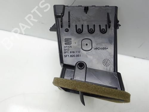 Air vent SEAT LEON (5F1) 2.0 TDI | BP28150604I21 