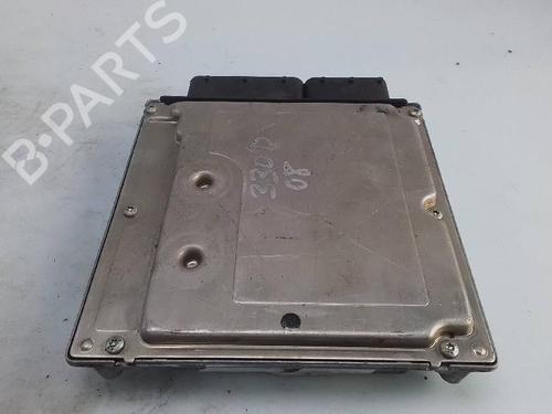 Used Engine control unit (ECU) BMW 3 (E90) 318 d (122 hp) 23456182