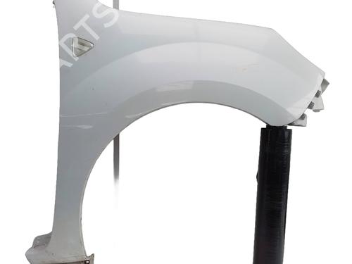 Used Right front fenders Right front fenders 26053980 26053980