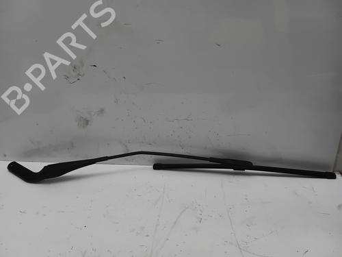 Used Front windshield wiper arm BMW X1 (E84) sDrive 18 d (143 hp) 29129348
