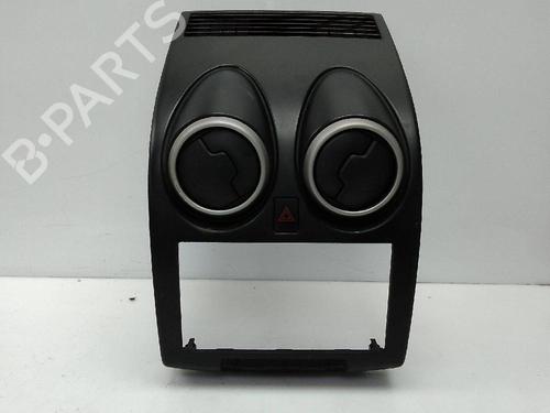 Air vent NISSAN QASHQAI / QASHQAI +2 I (J10, NJ10, JJ10E) 2.0 dCi | BP23142641I21 