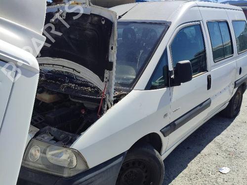 Used Left front door CITROËN JUMPY I (U6U_) 2.0 HDi 110 (109 hp) 18577138