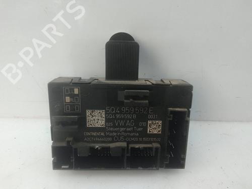 Módulo eletrónico Módulo eletrónico SKODA OCTAVIA III Combi (5E5, 5E6) 2.0 TDI 4x4 (150 hp) 21379961 21379961