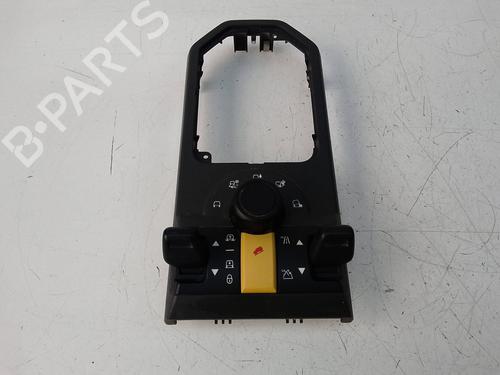 Used Switch Switch LAND ROVER DISCOVERY III (L319) 2.7 TD 4x4 (190 hp) 23997850 23997850