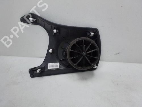 Entlüftung für TOYOTA YARIS (_P13_) 1.5 (NSP131_) (112 hp) 18596155