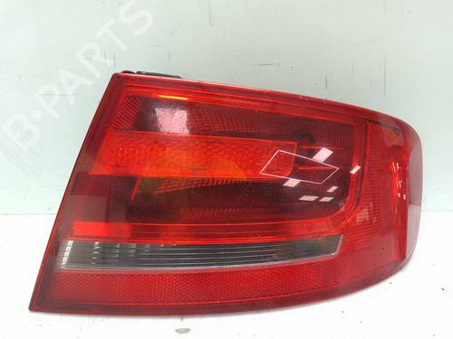 Høyre baklys AUDI A4 B8 (8K2) 2.0 TDI quattro (143 hp) 28145185