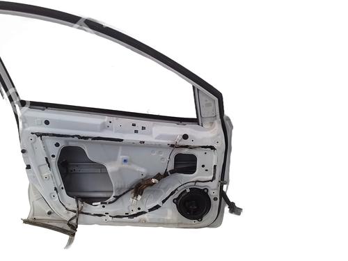 Left front door NISSAN PULSAR Hatchback (C13) 1.2 DIG-T | BP29880262C2