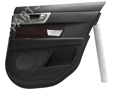 Garniture avant droite JAGUAR XF I (X250) 3.0 D (241 hp) 31013612