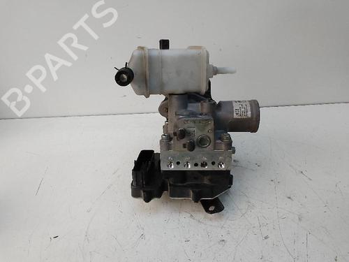 Used ABS pump HYUNDAI IONIQ (AE) 1.6 GDI Hybrid (141 hp) 19105506