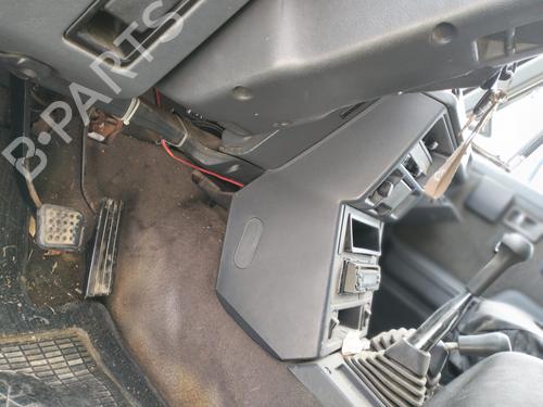 Used Steering column MITSUBISHI PAJERO I (L04_G, L14_G) 2.5 TD (L044G, L049G) (95 hp) 31695737