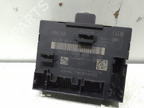 Used Comfort control module Comfort control module AUDI A3 (8V1, 8VK) 1.6 TDI (115 hp) 34647056 34647056