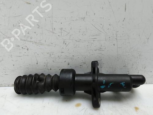 Clutch slave cylinder PEUGEOT 407 (6D_) 2.0 HDi 135 (6DRHRH, 6DRHRE, 6DRHRG, 6DRHRJ) | BP30192231M113 